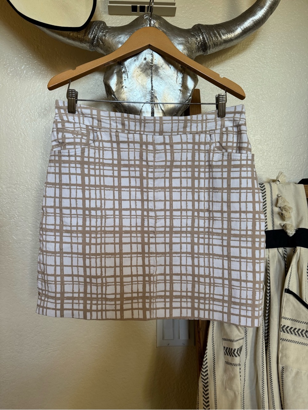 Hilary Radley White Top with Tan Plaid Golf Skort - Picture 2 of 8